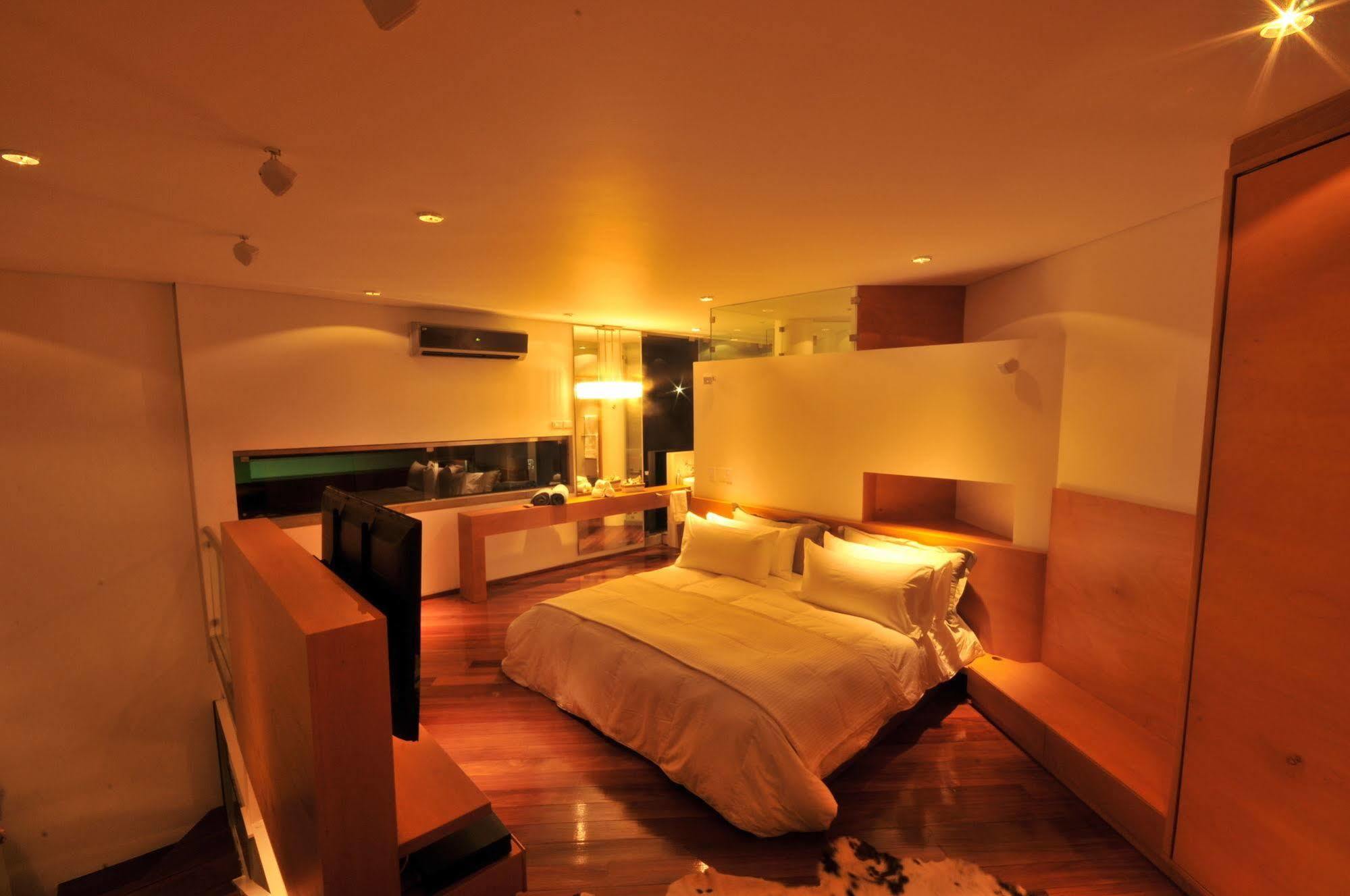 Acquasanta Lofts Hotel Cali Buitenkant foto